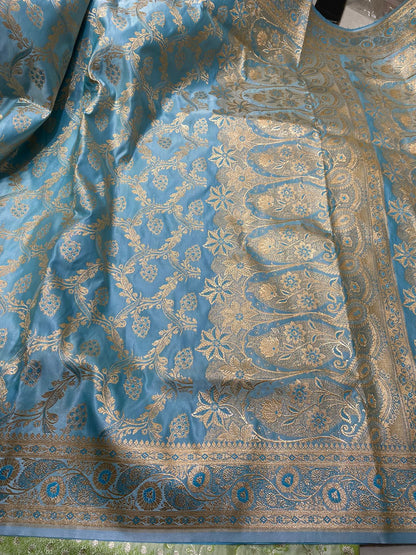 Ahamaura Banarasi Kataan Gold Zari Wave Silk Saree