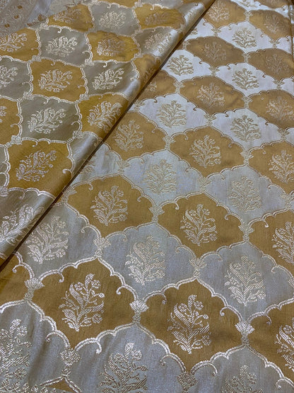 Ahamaura Banarasi Kataan Gold Zari Wave Silk Saree