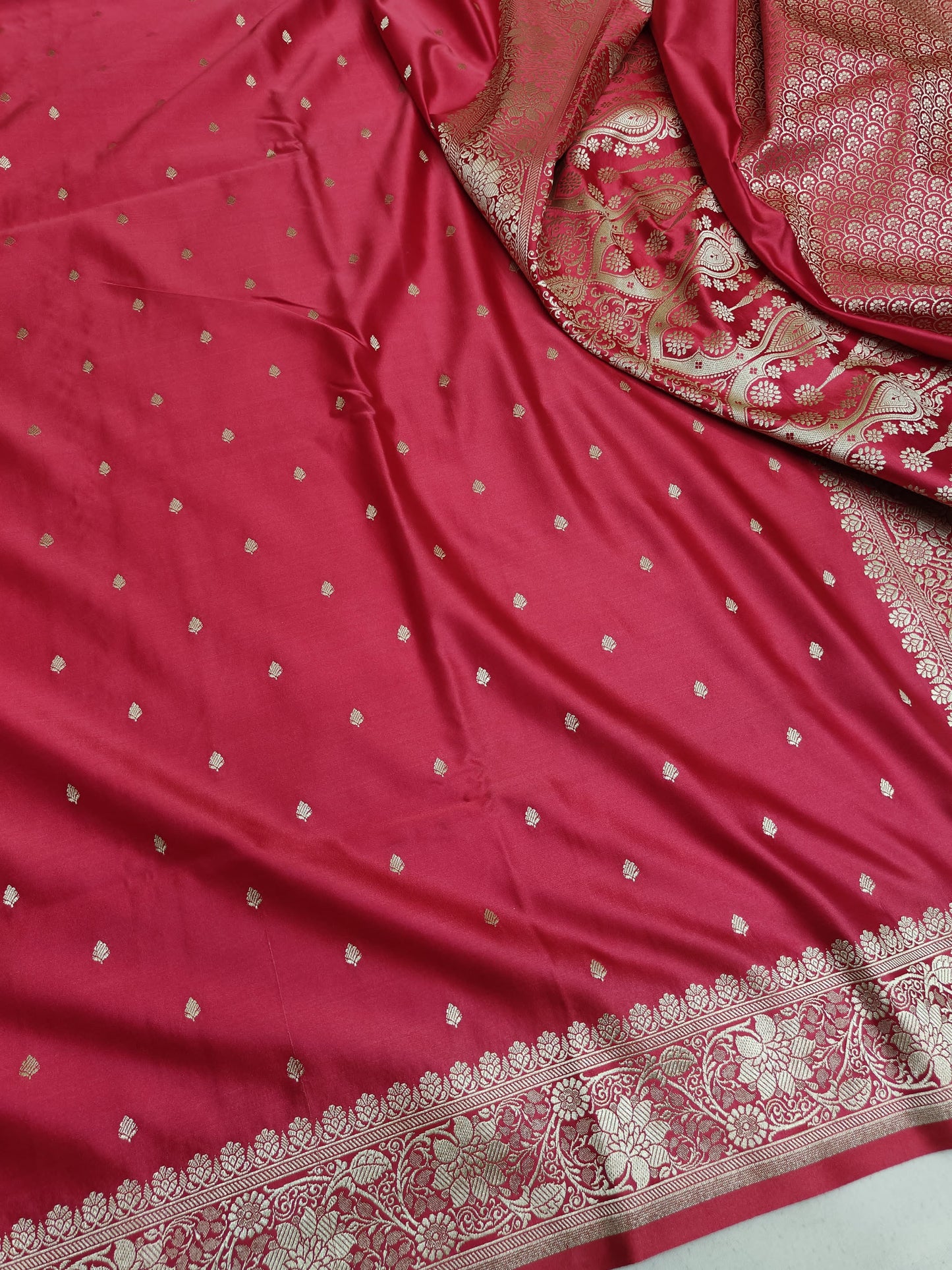 Ahamaura Banarasi Deyble Mashru Silk Saree