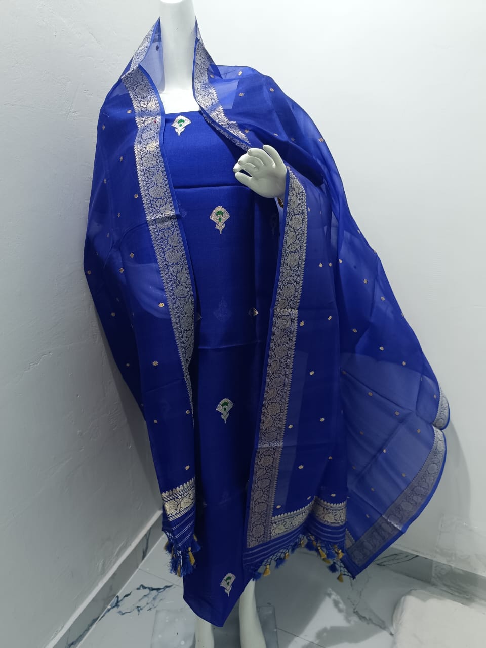 AHAMAAURA BANARASI COTTON SILK SUITS