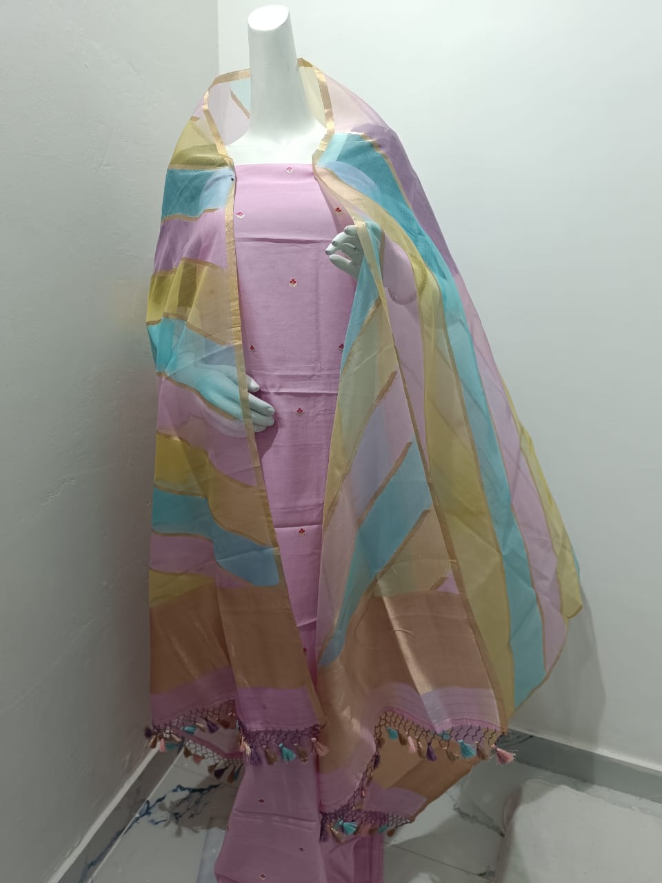 AHAMAAURA BANARASI COTTON SILK SUITS