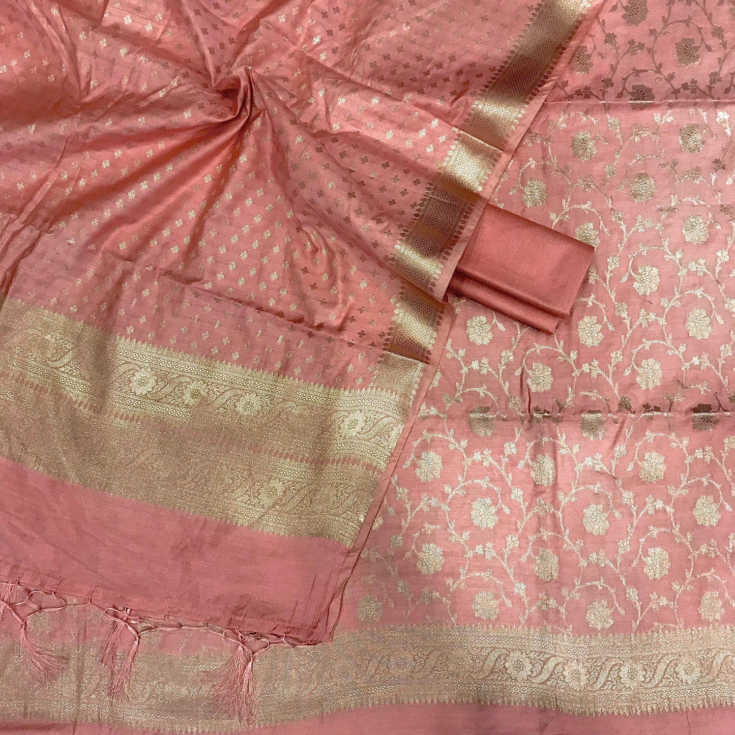 AHAMAURA BANARASI DAYBEL SILK COTTON SUITS