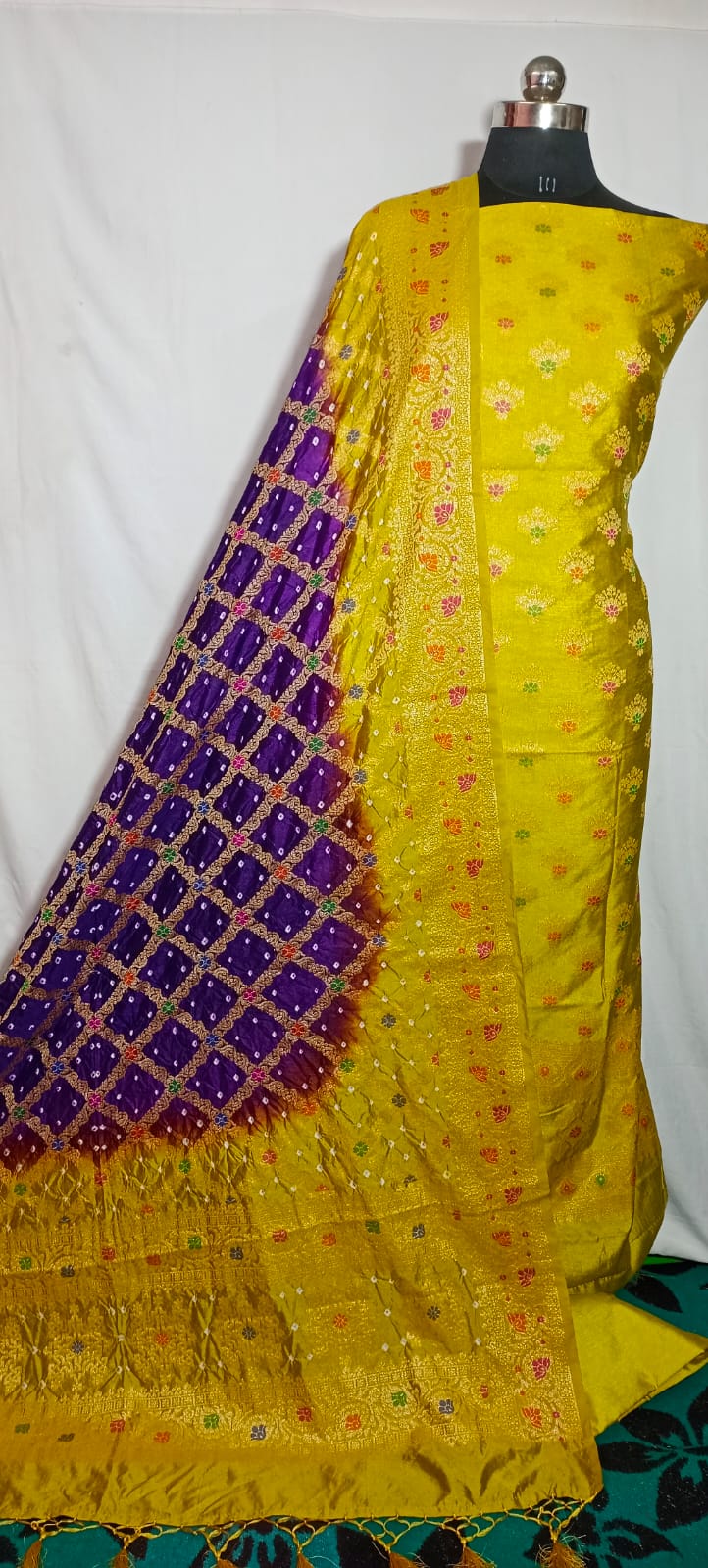 Ahamaura Dupion silk suit